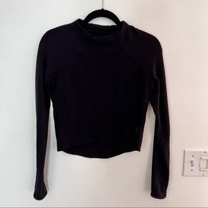 Lululemon Hill And Valley Mock Neck Crop Top